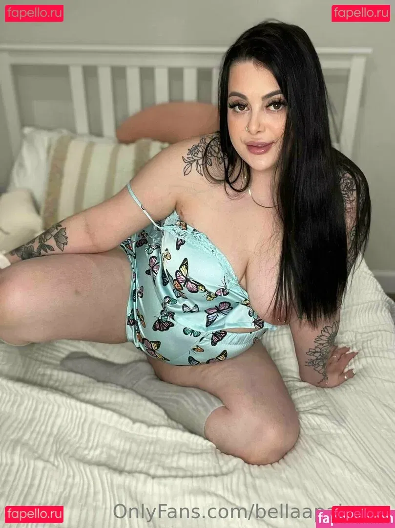 bellaapaigexo Onlyfans Photo Gallery 