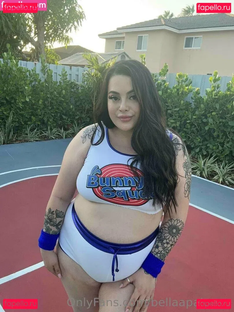 bellaapaigexo Onlyfans Photo Gallery 