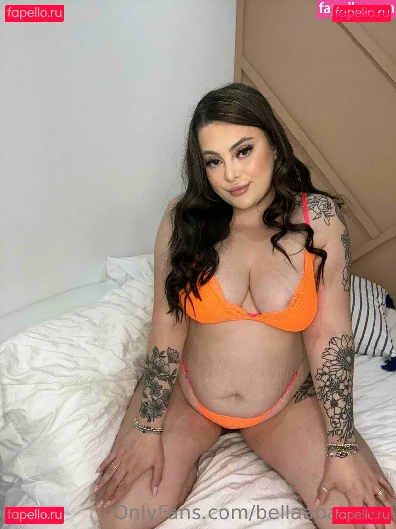 bellaapaigexo Onlyfans Photo Gallery 