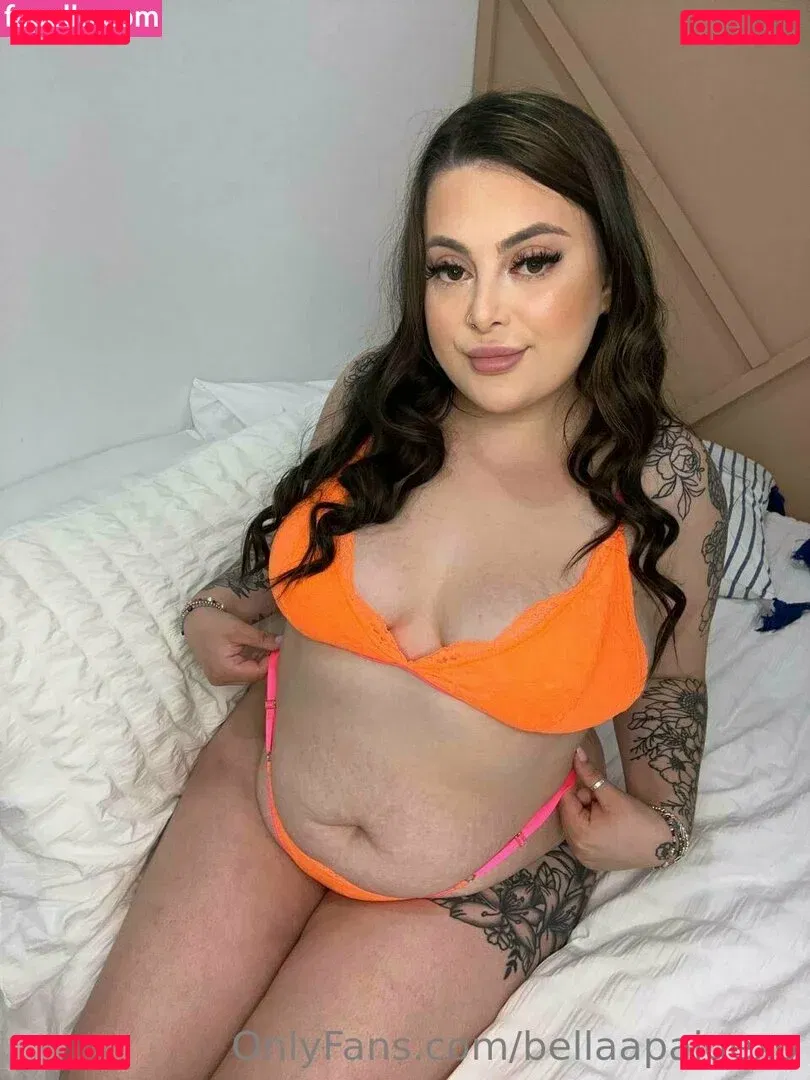 bellaapaigexo Onlyfans Photo Gallery 
