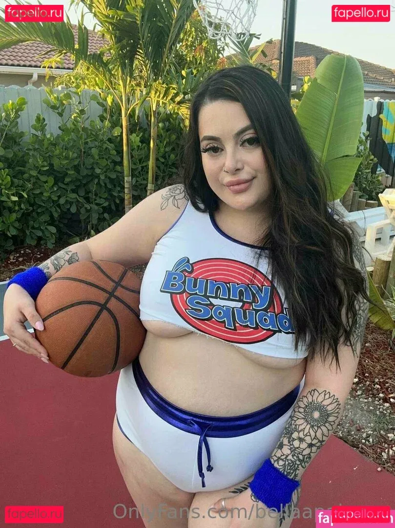 bellaapaigexo Onlyfans Photo Gallery 