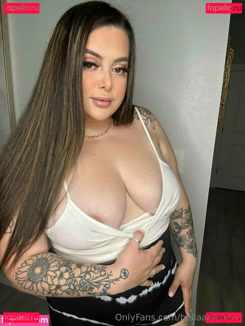 bellaapaigexo Onlyfans Photo Gallery 