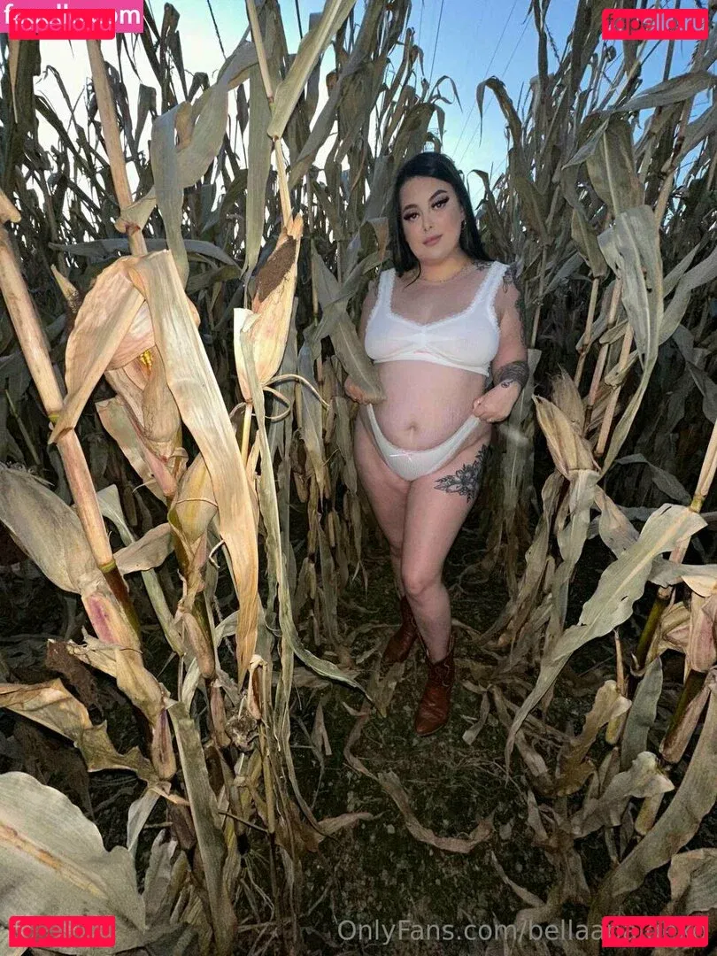 bellaapaigexo Onlyfans Photo Gallery 