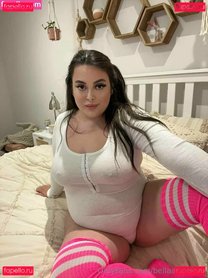 bellaapaigexo Onlyfans Photo Gallery 