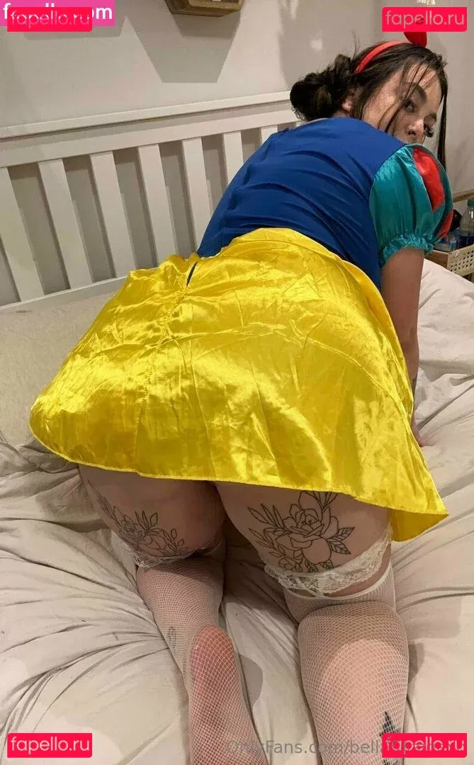 bellaapaigexo Onlyfans Photo Gallery 