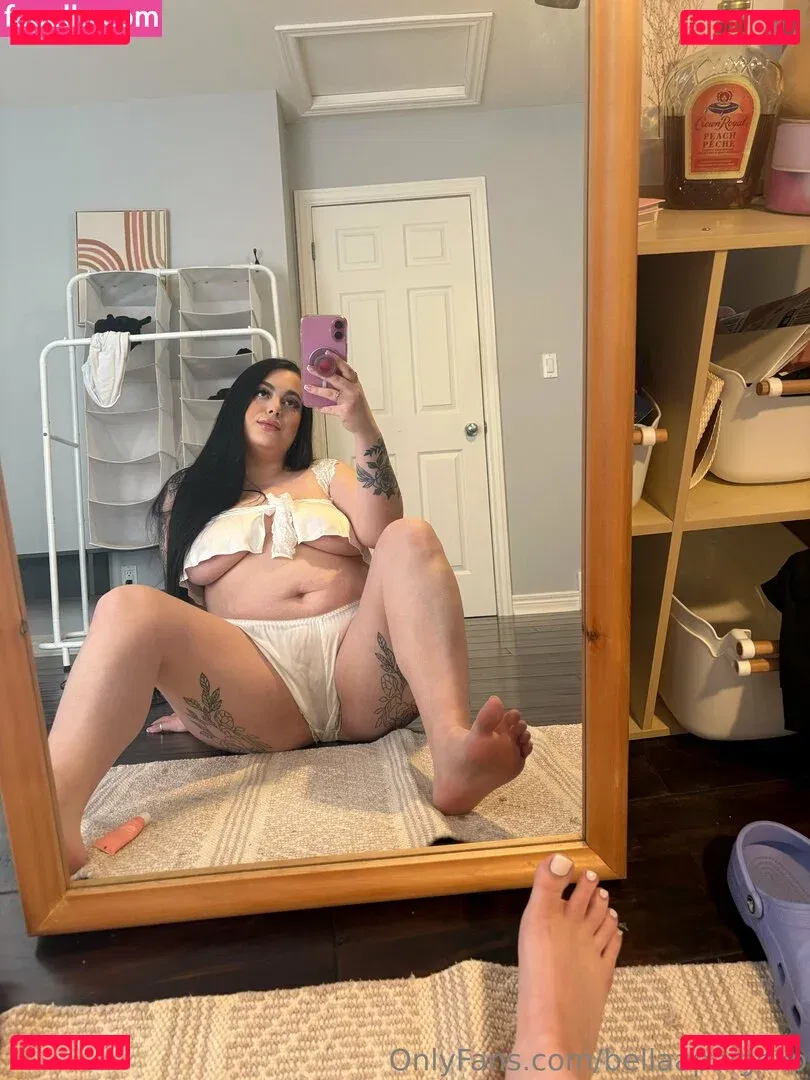 bellaapaigexo Onlyfans Photo Gallery 