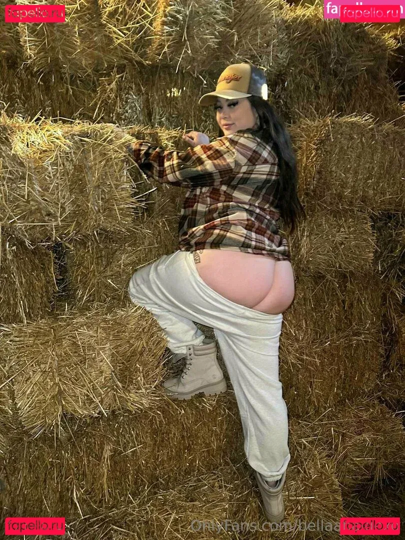 bellaapaigexo Onlyfans Photo Gallery 