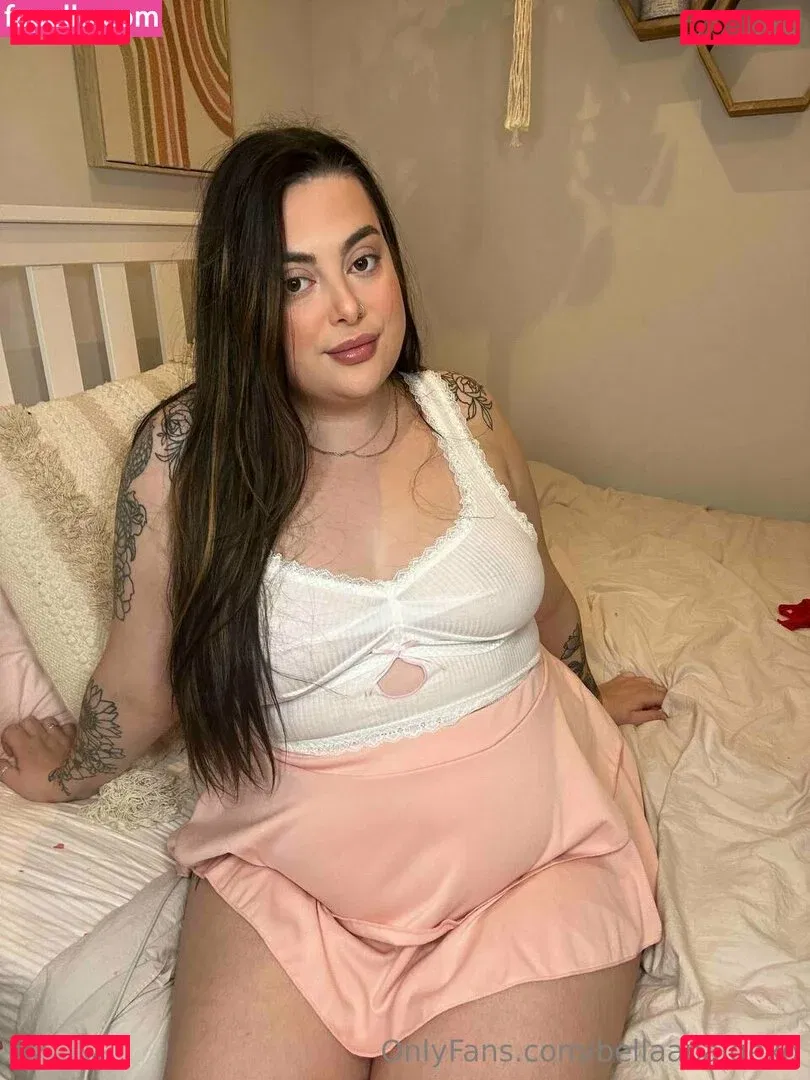 bellaapaigexo Onlyfans Photo Gallery 