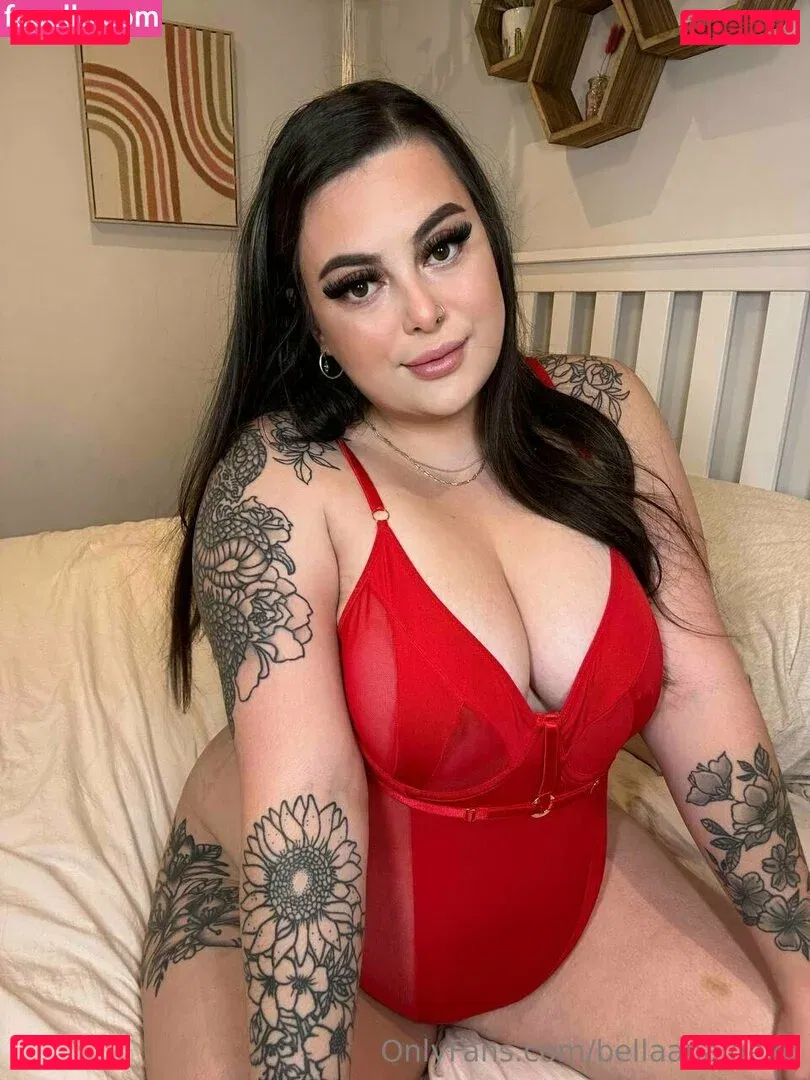 bellaapaigexo Onlyfans Photo Gallery 