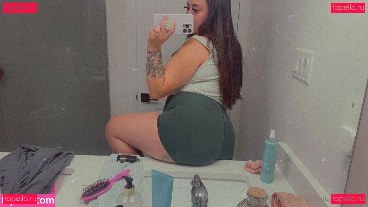 bellaapaigexo Onlyfans Photo Gallery 