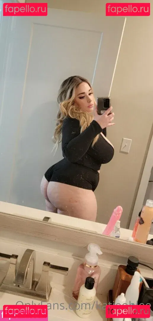 KatieOhLee Onlyfans Photo Gallery 