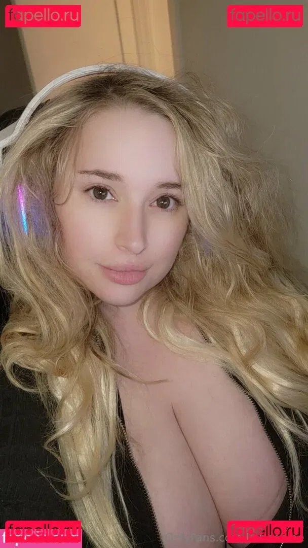 KatieOhLee Onlyfans Photo Gallery 