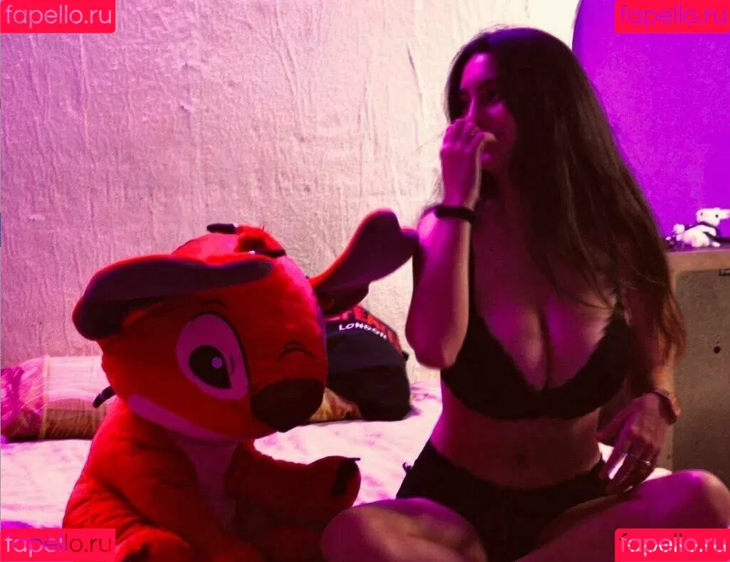 Eva Batista Onlyfans Photo Gallery 