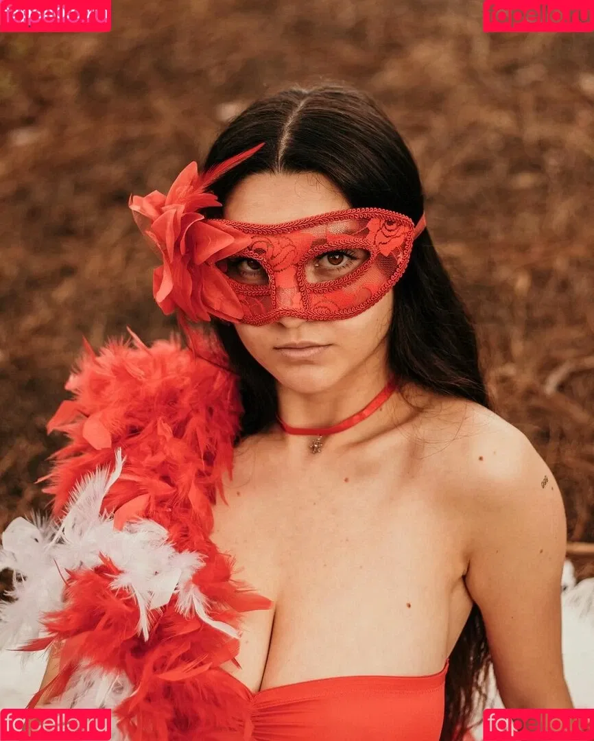 Eva Batista Onlyfans Photo Gallery 