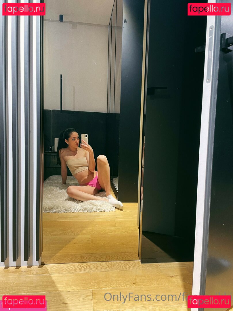 FancyV / FancyVikki / Vixivik / officialfancy.v Onlyfans Photo Gallery 