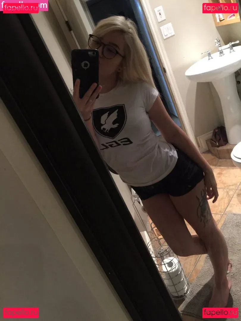 Fooya Onlyfans Photo Gallery 