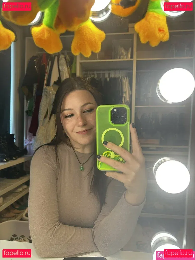 Fooya Onlyfans Photo Gallery 