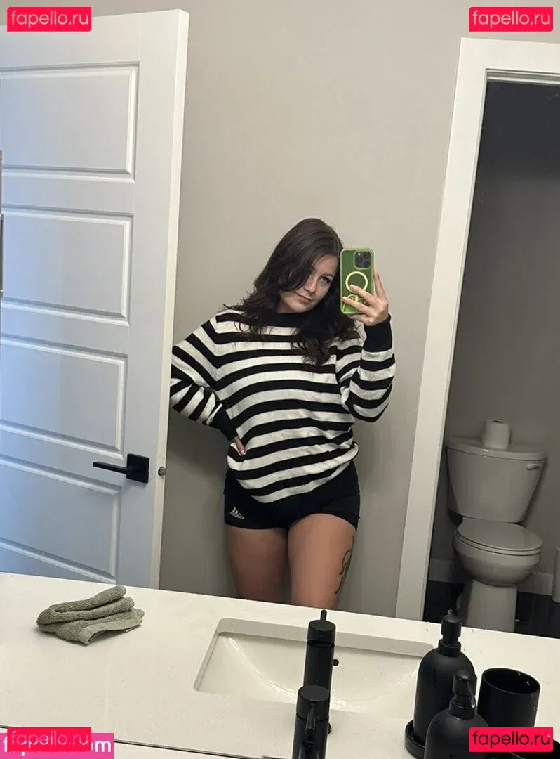 Fooya Onlyfans Photo Gallery 