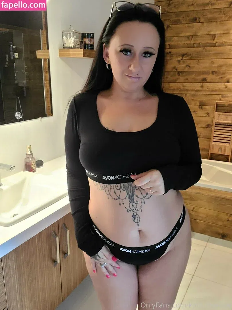 Katie Inked Onlyfans Photo Gallery 