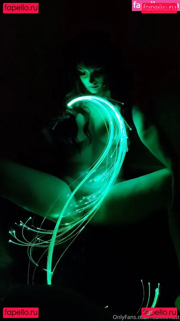 Reeno_Ploy Onlyfans Photo Gallery 