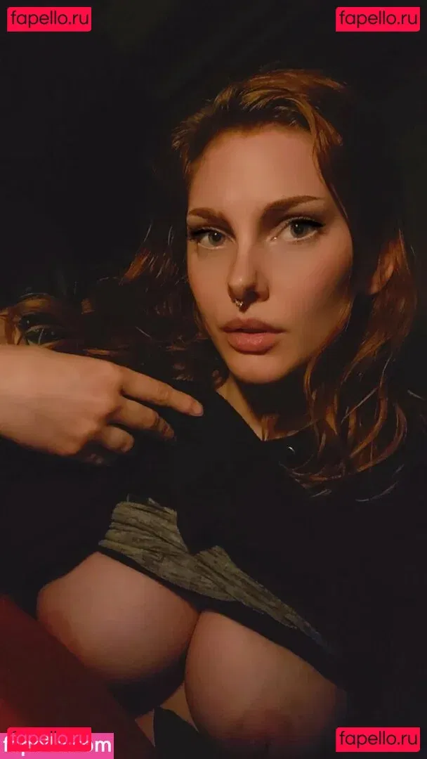 Reeno_Ploy Onlyfans Photo Gallery 