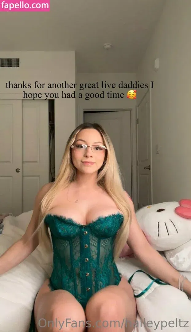 haileypeltz Onlyfans Photo Gallery 