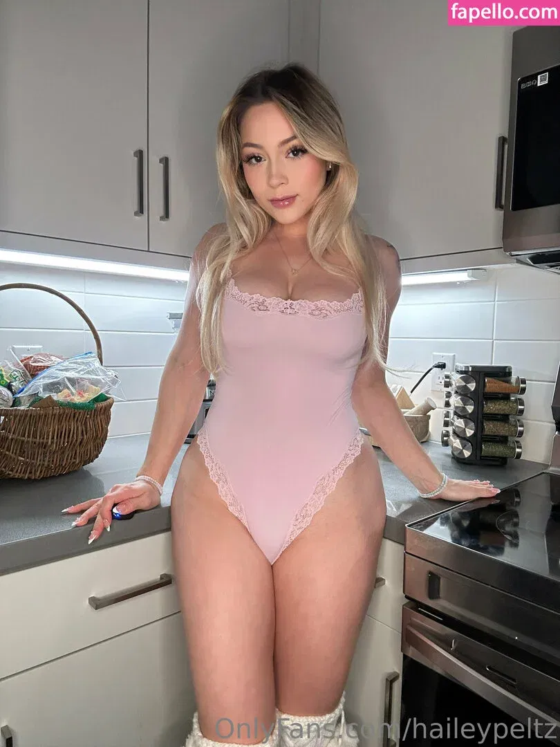 haileypeltz Onlyfans Photo Gallery 