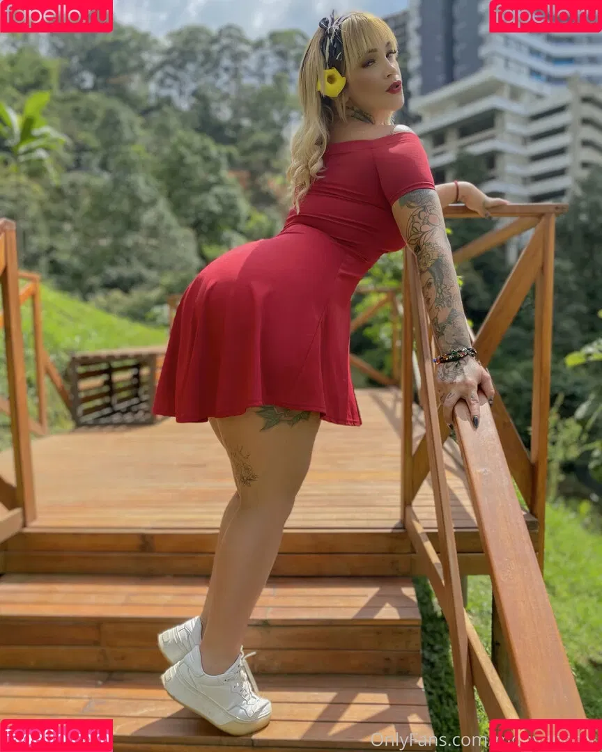 monyz Onlyfans Photo Gallery 