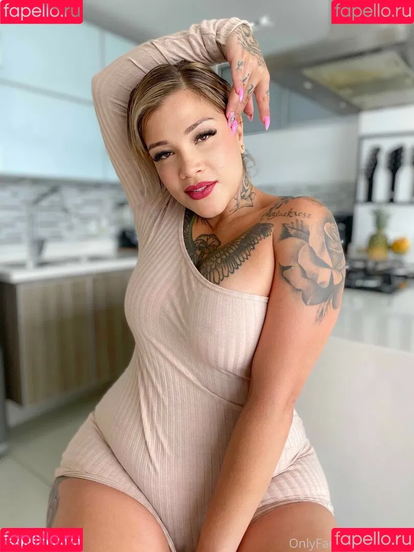 monyz Onlyfans Photo Gallery 