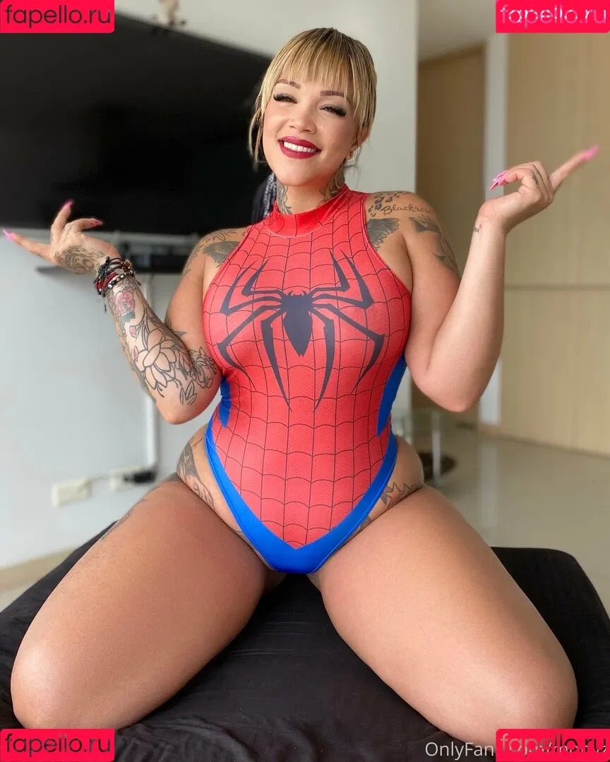 monyz Onlyfans Photo Gallery 