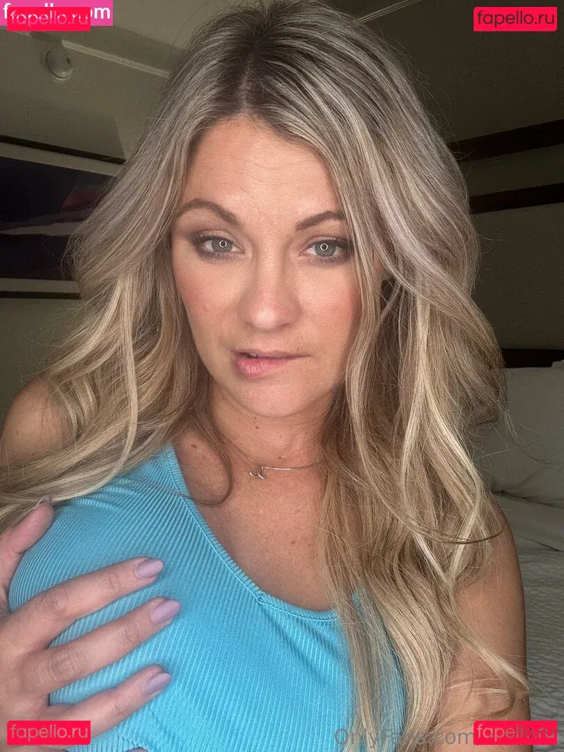 xxelliex Onlyfans Photo Gallery 