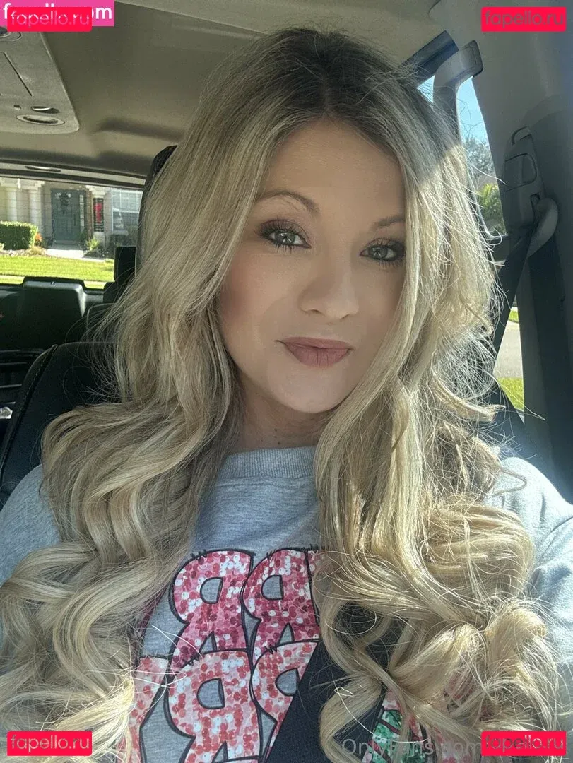 xxelliex Onlyfans Photo Gallery 