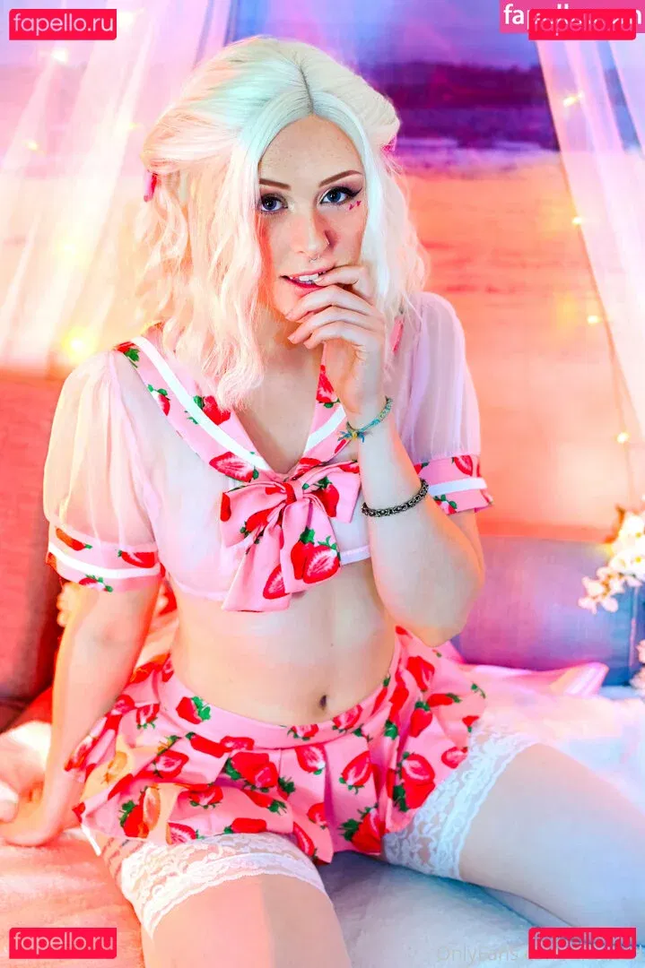 afaededsub Onlyfans Photo Gallery 