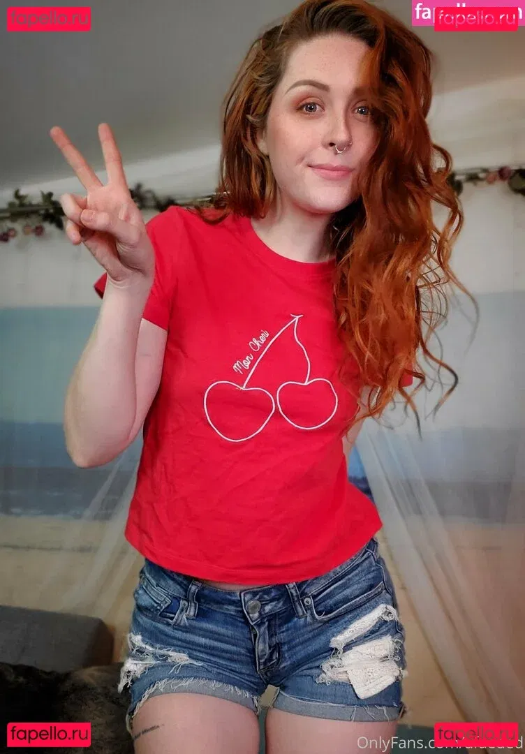 afaededsub Onlyfans Photo Gallery 