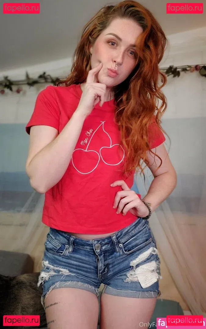 afaededsub Onlyfans Photo Gallery 