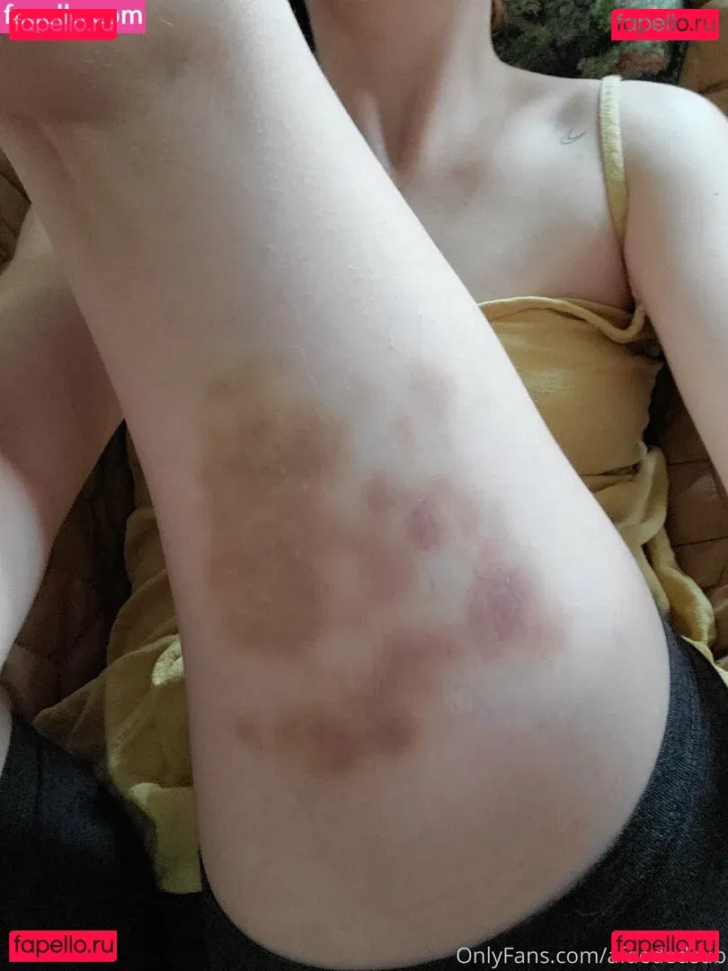 afaededsub Onlyfans Photo Gallery 