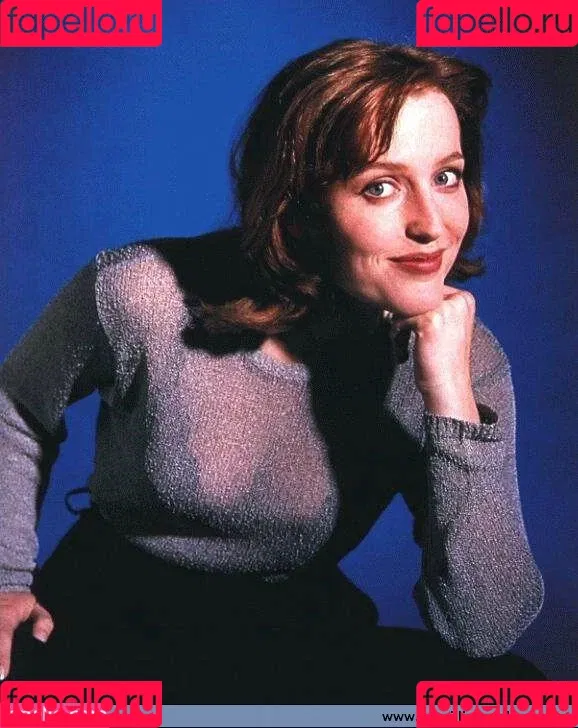 Gillian Anderson Onlyfans Photo Gallery 