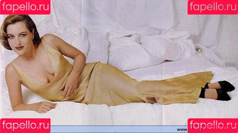 Gillian Anderson Onlyfans Photo Gallery 