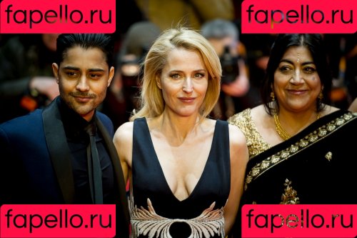 Gillian Anderson Onlyfans Photo Gallery 