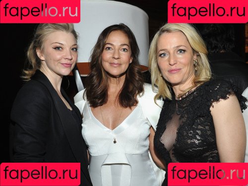 Gillian Anderson Onlyfans Photo Gallery 