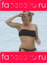 Gillian Anderson Onlyfans Photo Gallery 