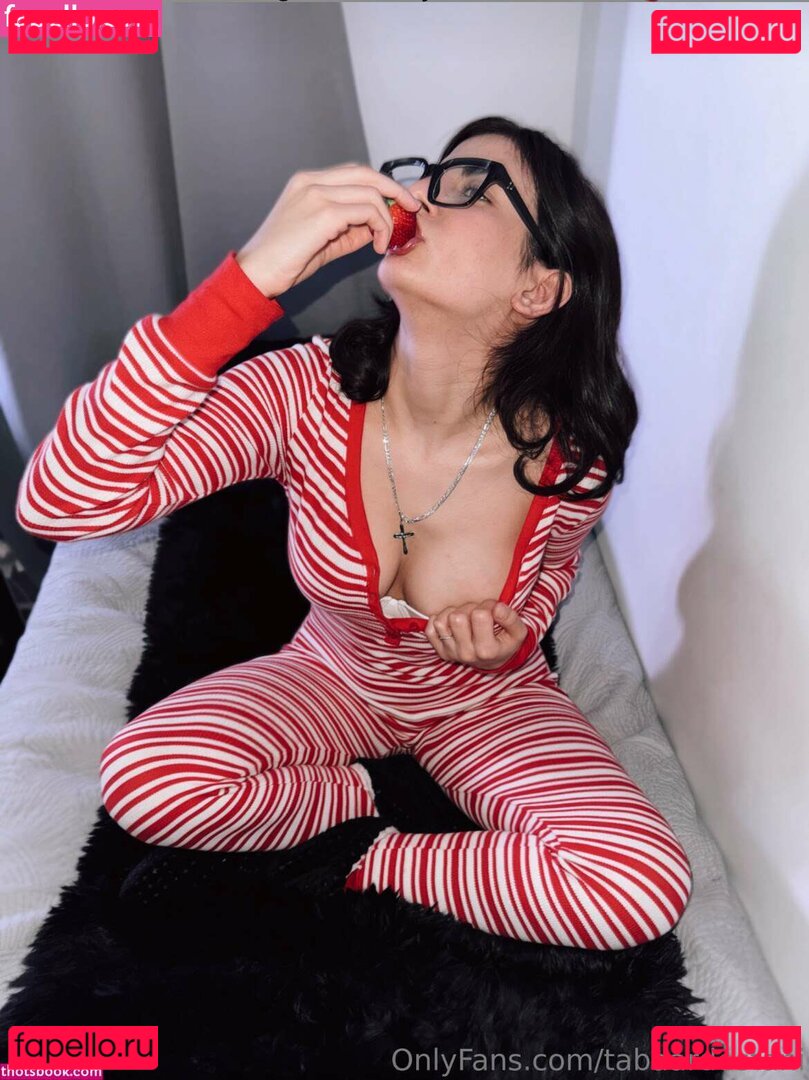 Taba Ardestani / taba_ardestani / tabaardestani Onlyfans Photo Gallery 