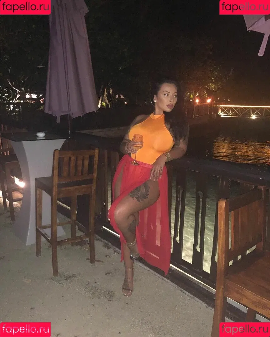 Kristina Karieva Onlyfans Photo Gallery 