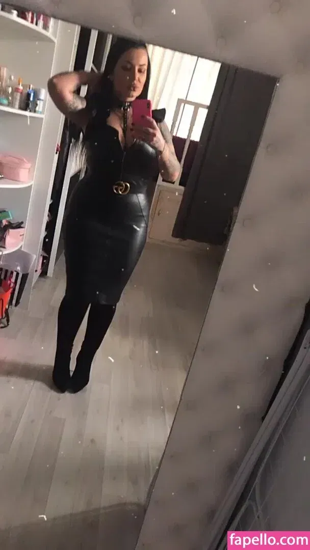 Kristina Karieva Onlyfans Photo Gallery 