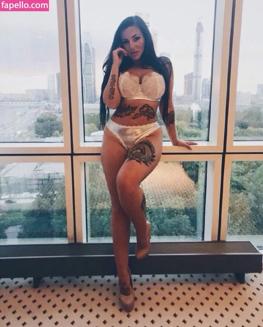 Kristina Karieva Onlyfans Photo Gallery 