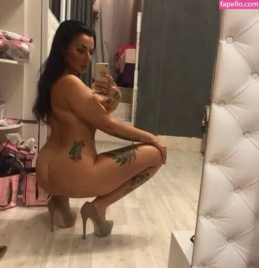 Kristina Karieva Onlyfans Photo Gallery 