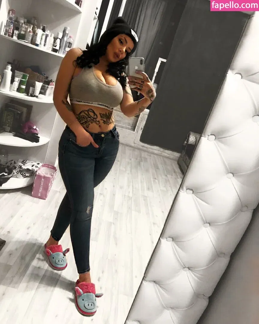 Kristina Karieva Onlyfans Photo Gallery 