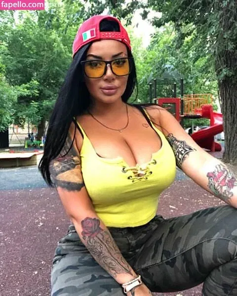 Kristina Karieva Onlyfans Photo Gallery 