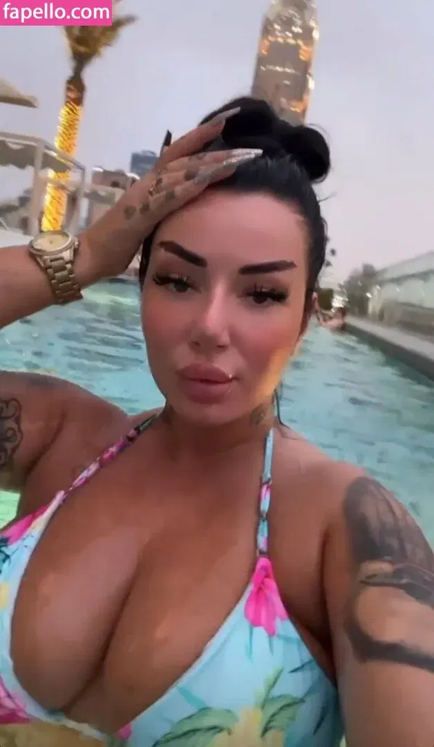 Kristina Karieva Onlyfans Photo Gallery 