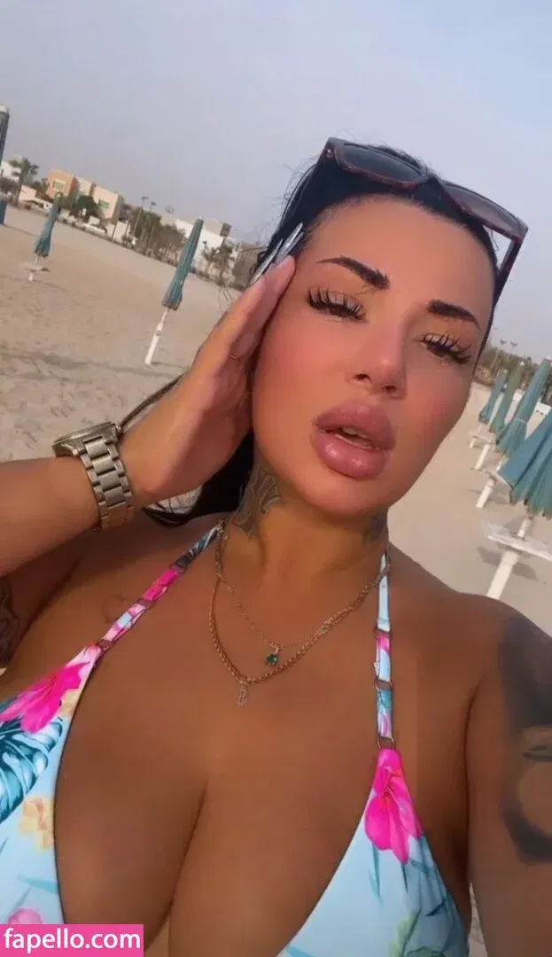 Kristina Karieva Onlyfans Photo Gallery 